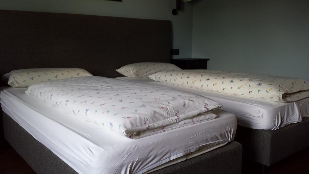Hotel Henry 3*