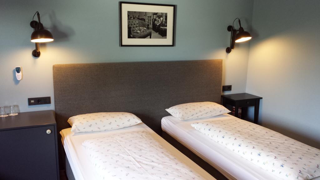 Henry Hotel 3*