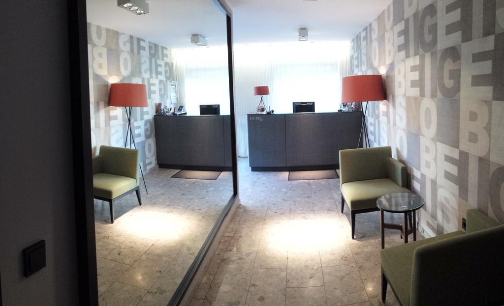 Henry Hotel